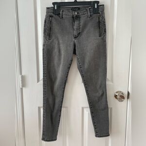 Banana Republic Mid Rise Skinny Jeans - Size 28